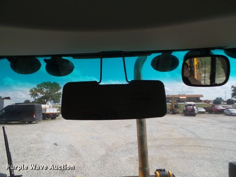 image for item DF0787 2016 JCB 3CX-15 backhoe