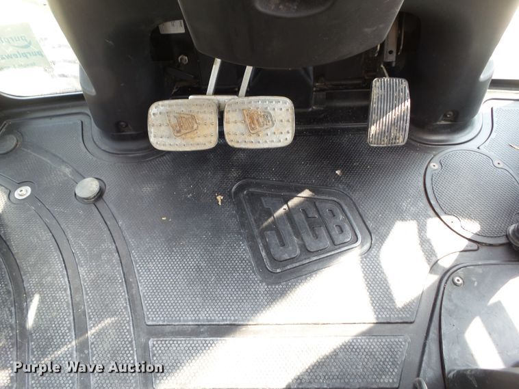 image for item DF0787 2016 JCB 3CX-15 backhoe