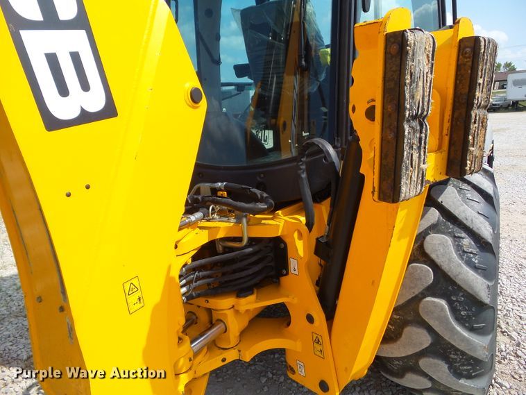 image for item DF0787 2016 JCB 3CX-15 backhoe