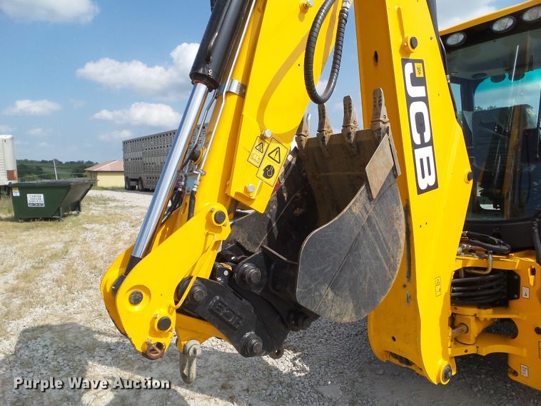 image for item DF0787 2016 JCB 3CX-15 backhoe