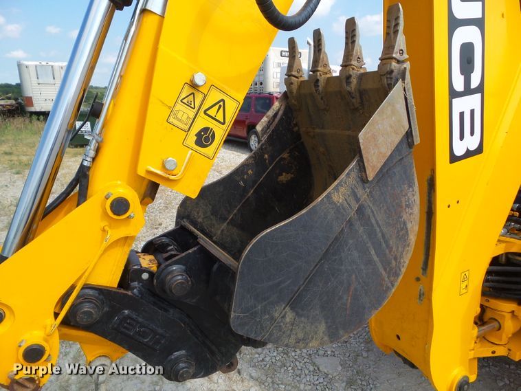 image for item DF0787 2016 JCB 3CX-15 backhoe