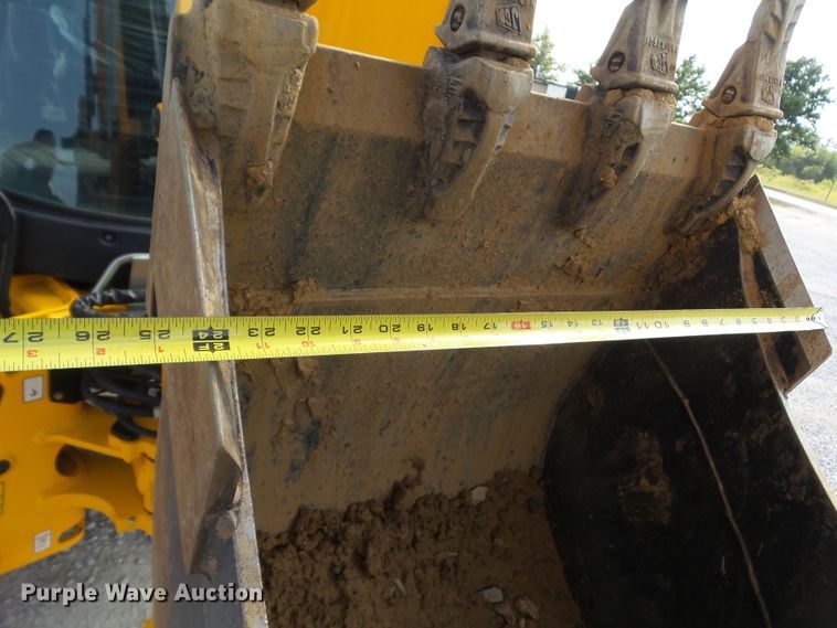 image for item DF0787 2016 JCB 3CX-15 backhoe