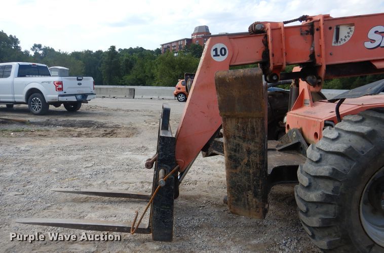 image for item DF2203 2006 Sky Trak 10042 telehandler