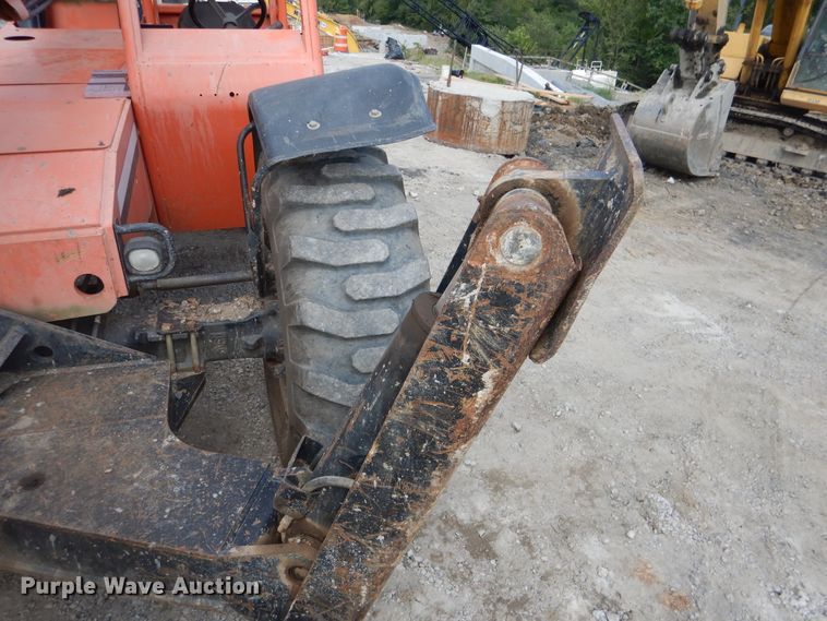 image for item DF2203 2006 Sky Trak 10042 telehandler