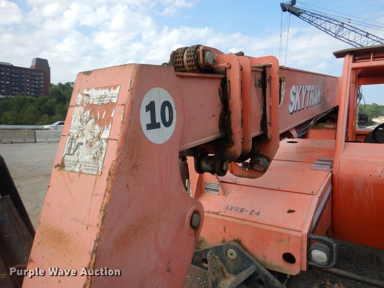 image for item DF2203 2006 Sky Trak 10042 telehandler