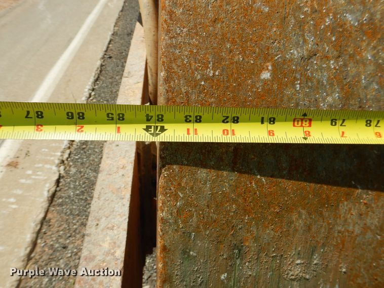 image for item DF2204 1997 Ingersoll Rand SD-100 single drum vibratory roller