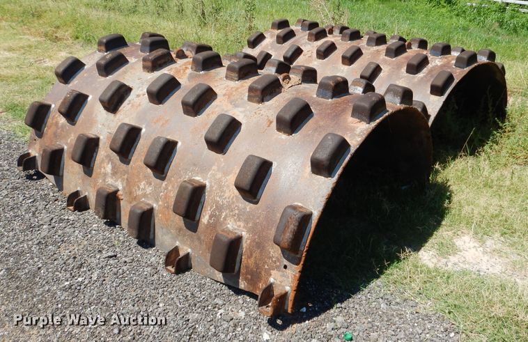 image for item DF2204 1997 Ingersoll Rand SD-100 single drum vibratory roller