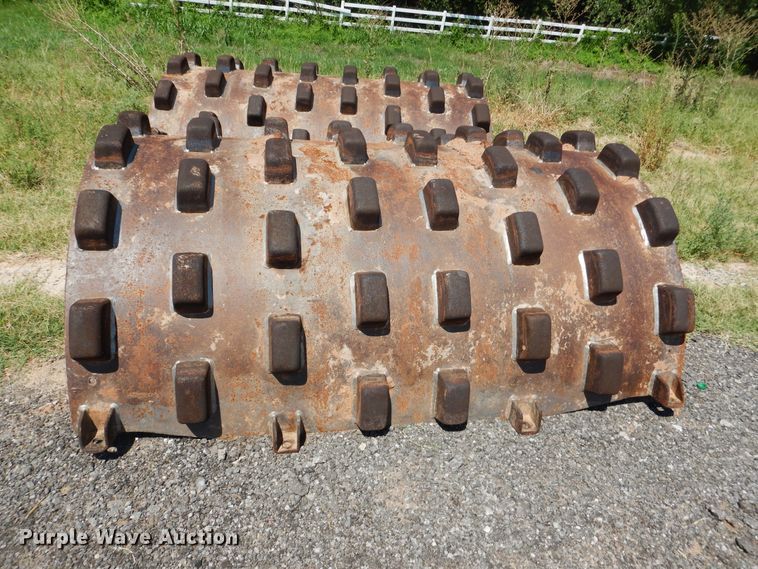 image for item DF2204 1997 Ingersoll Rand SD-100 single drum vibratory roller