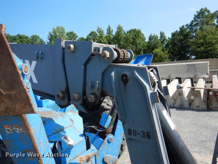 image for item DF2205 2005 Terex TH1056C telehandler