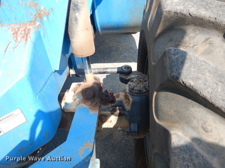 image for item DF2205 2005 Terex TH1056C telehandler