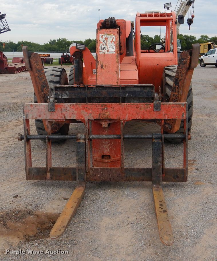 image for item DF2206 2007 Sky Trak 10042 telehandler