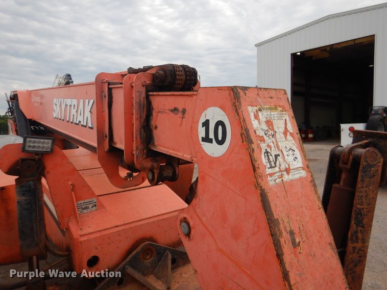 image for item DF2206 2007 Sky Trak 10042 telehandler