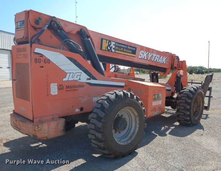 image for item DF2207 2006 Sky Trak 10054 telehandler