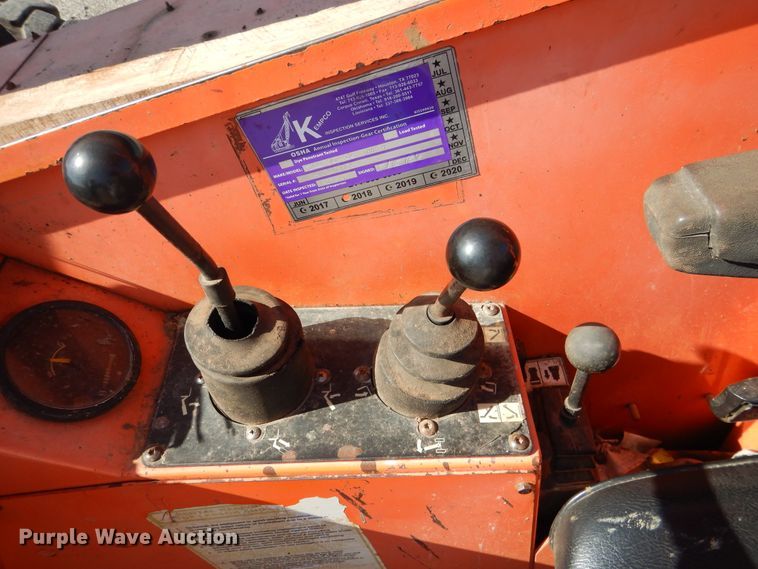 image for item DF2207 2006 Sky Trak 10054 telehandler