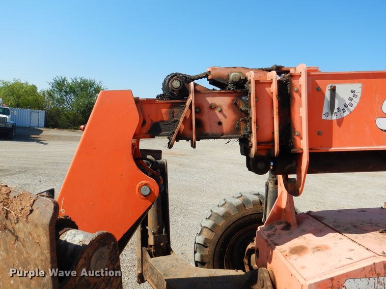 image for item DF2207 2006 Sky Trak 10054 telehandler