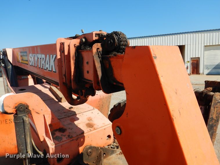 image for item DF2207 2006 Sky Trak 10054 telehandler