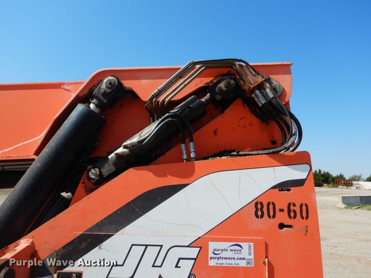 image for item DF2207 2006 Sky Trak 10054 telehandler