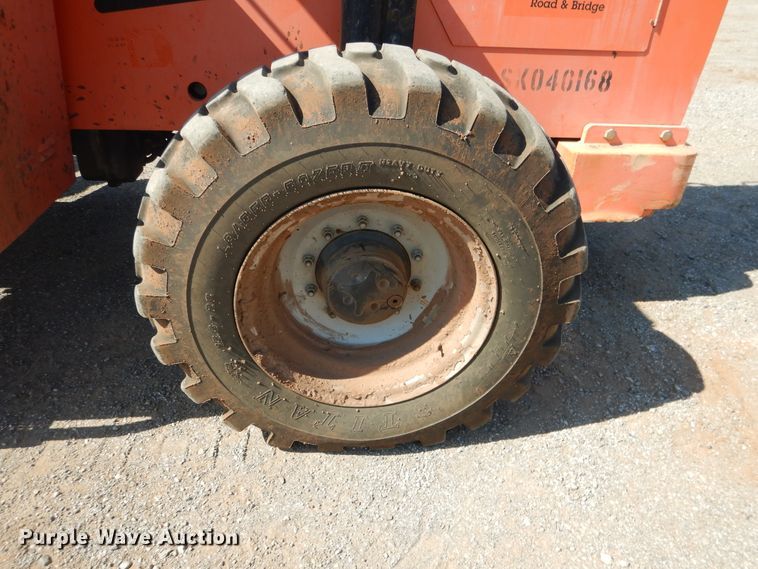 image for item DF2207 2006 Sky Trak 10054 telehandler