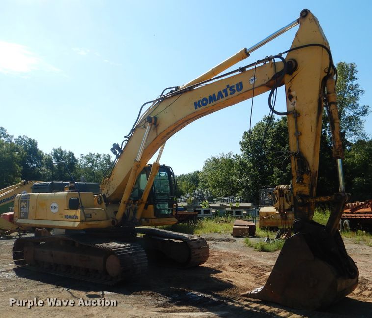 image for item DF2208 2005 Komatsu PC300LC excavator