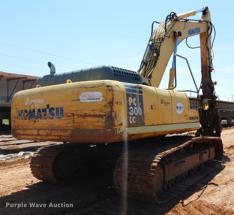 image for item DF2208 2005 Komatsu PC300LC excavator