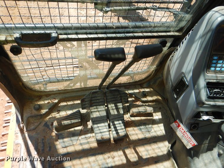 image for item DF2208 2005 Komatsu PC300LC excavator