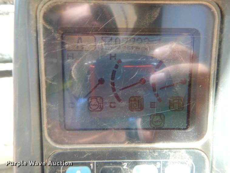 image for item DF2208 2005 Komatsu PC300LC excavator