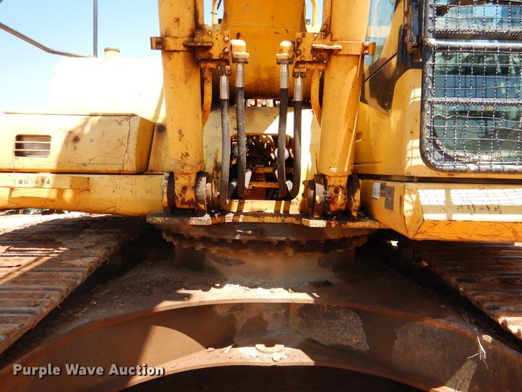 image for item DF2208 2005 Komatsu PC300LC excavator