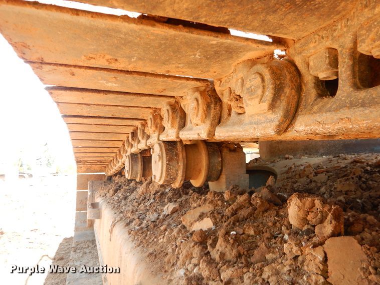 image for item DF2208 2005 Komatsu PC300LC excavator