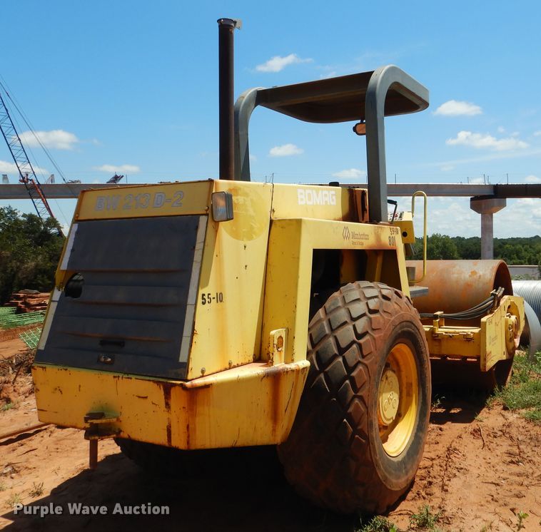 image for item DF2209 1990 Bomag BW213D-2 single drum vibratory roller