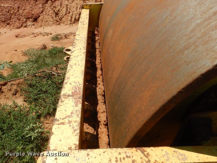 image for item DF2209 1990 Bomag BW213D-2 single drum vibratory roller