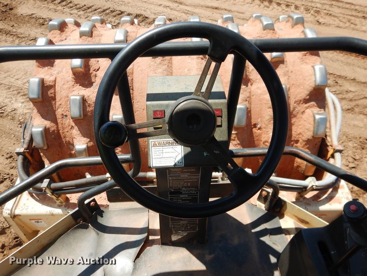 image for item DF2210 2003 Ingersoll Rand SD-115F PRO PAC single drum vibratory roller