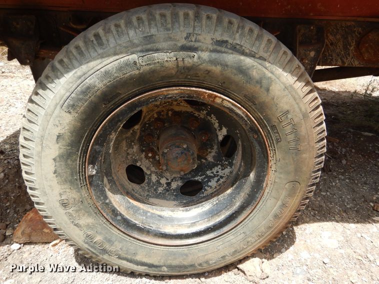 image for item DF2569 1980 GMC dump truck