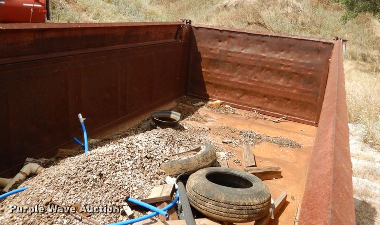 image for item DF2571 1996 International 9200 dump truck