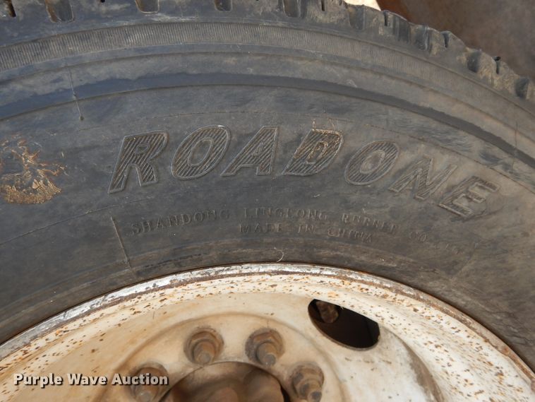 image for item DF2571 1996 International 9200 dump truck