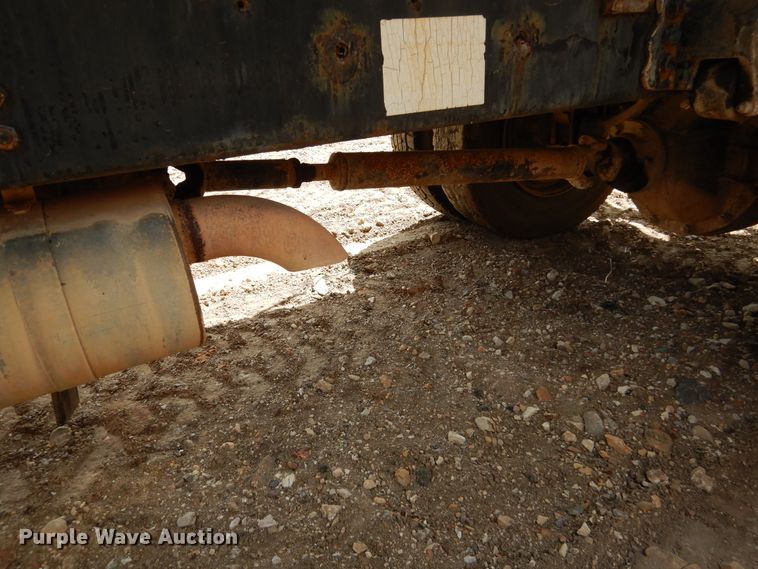 image for item DF2572 1982 Chevrolet C70 tank truck