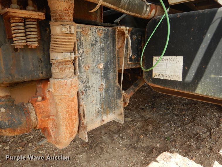 image for item DF2572 1982 Chevrolet C70 tank truck