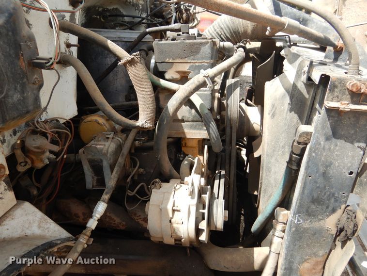 image for item DF2572 1982 Chevrolet C70 tank truck