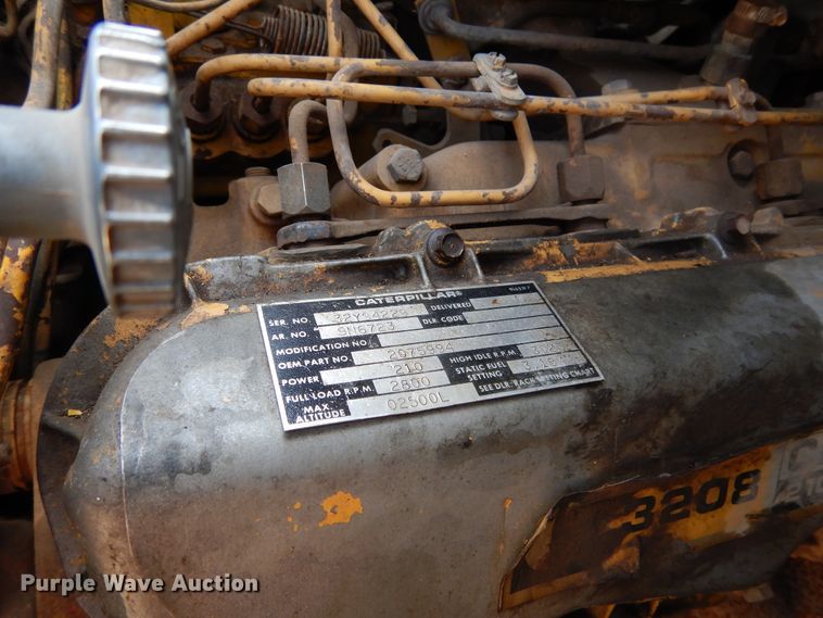 image for item DF2572 1982 Chevrolet C70 tank truck