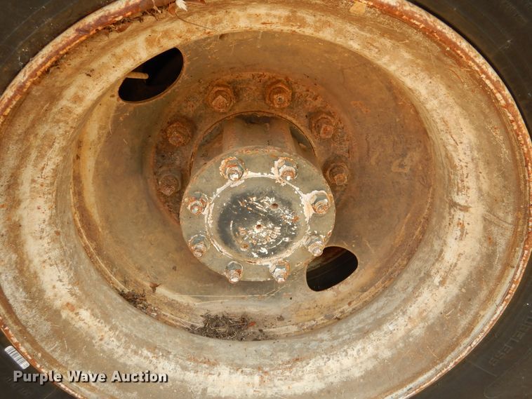 image for item DF2572 1982 Chevrolet C70 tank truck