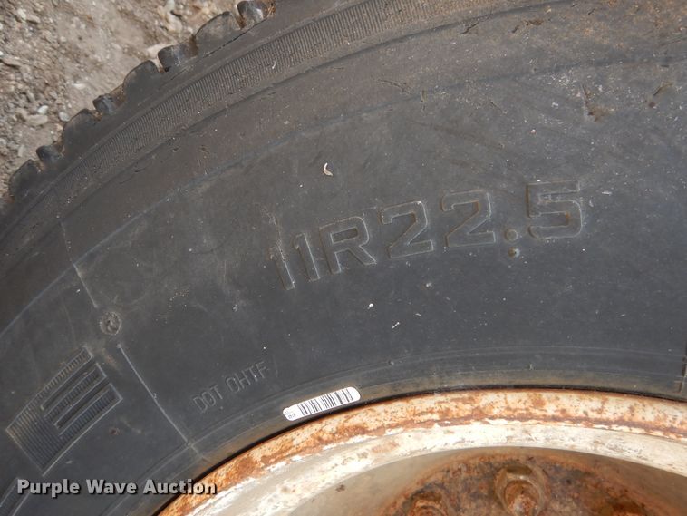 image for item DF2572 1982 Chevrolet C70 tank truck