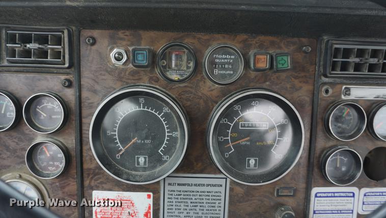 image for item DF7644 1995 Kenworth W900B ready mix truck