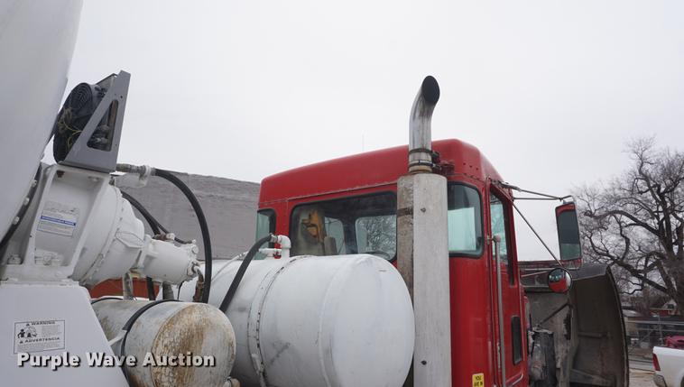 image for item DF7644 1995 Kenworth W900B ready mix truck