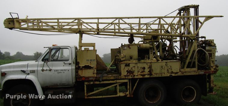 image for item DG1382 Drilling rig