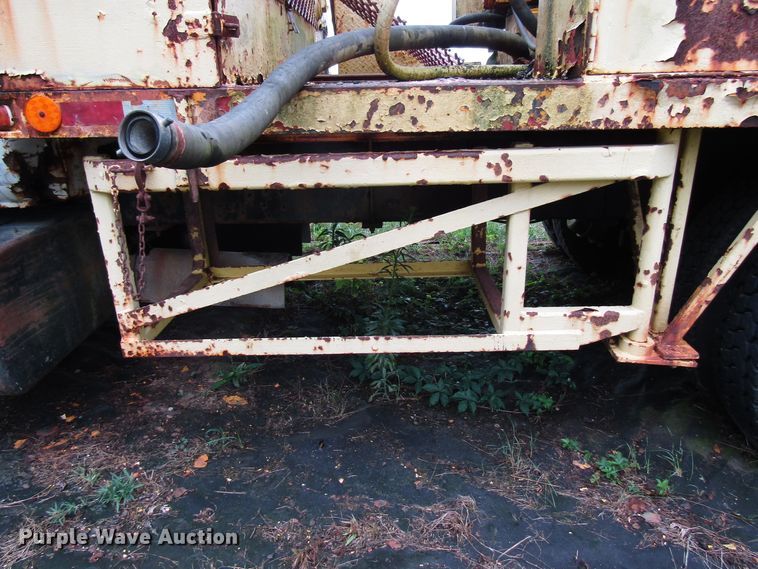 image for item DG1382 Drilling rig