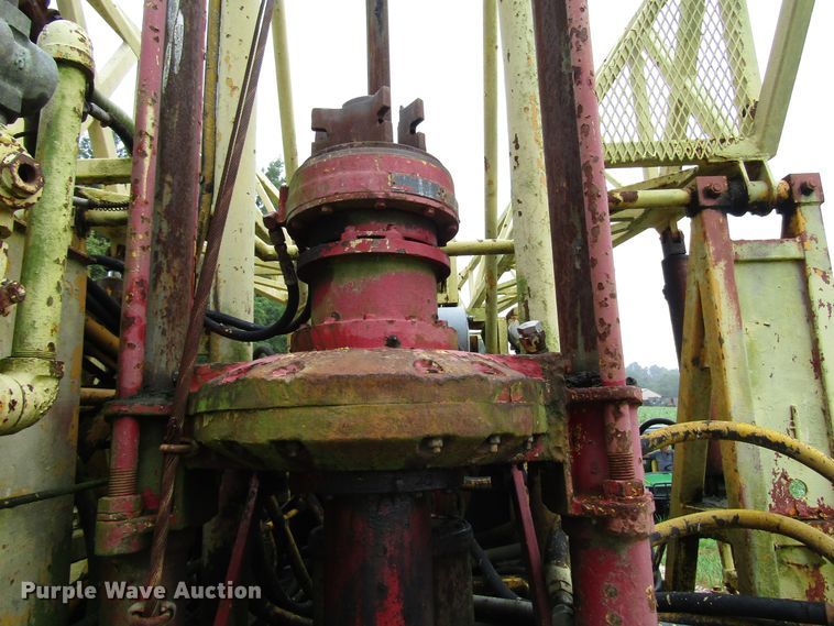 image for item DG1382 Drilling rig