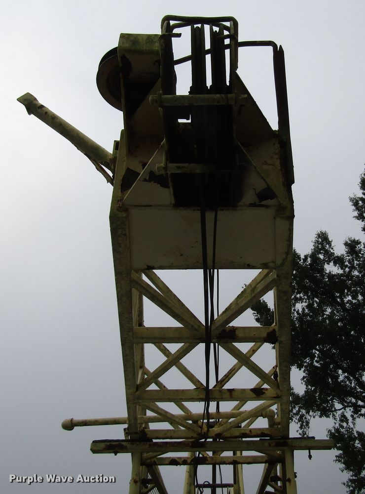 image for item DG1382 Drilling rig