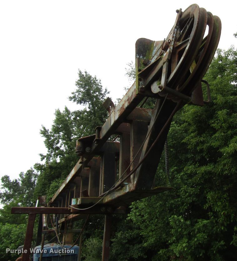 image for item DG1385 Boyles Bro DD22 deep hole core drilling rig