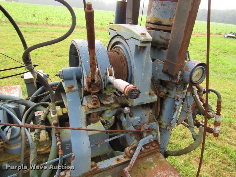 image for item DG1385 Boyles Bro DD22 deep hole core drilling rig