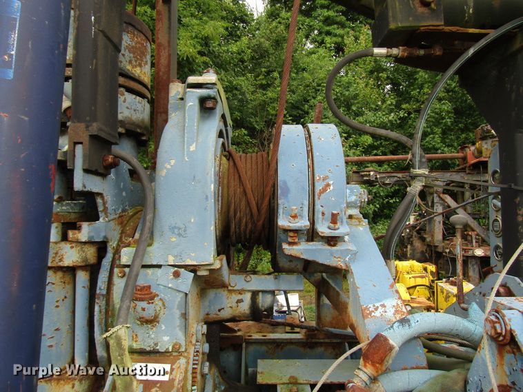 image for item DG1385 Boyles Bro DD22 deep hole core drilling rig