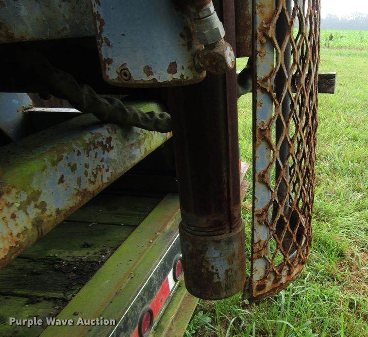 image for item DG1385 Boyles Bro DD22 deep hole core drilling rig